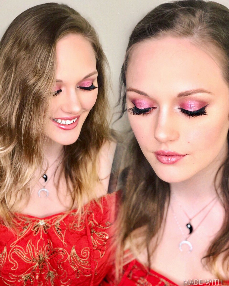 <a href="/HourglassMakeup/">Hourglass Cosmetics</a> Primer
<a href="/AnastasiaBevHil/">AnastasiaBeverlyHill</a> Foundation
<a href="/hudabeauty/">Huda Beauty</a> Concealer 
<a href="/LauraMercier/">Laura Mercier</a> powder 
<a href="/OFRACosmetics/">OFRA Cosmetics</a> Highlighter
<a href="/GerardCosmetics/">Gerard Cosmetics™</a> SettinSpray 
<a href="/BenefitBeauty/">Benefit Cosmetics US</a> GoofProofPencil
<a href="/hudabeauty/">Huda Beauty</a> RoseGoldPalette
@NyxCosmetics Liner 
<a href="/Girlactik/">Girlactik</a> LipPaint Starlet &amp; Glosser Jubilee