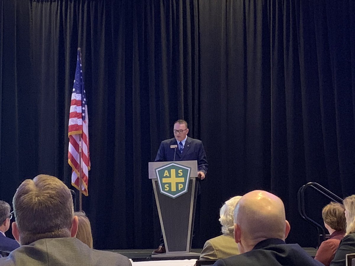 Loved hearing from <a href="/TimPageBottorff/">Tim Page-Bottorff ⛑</a>  this morning! Thank you for your leadership! We ❤️ Safety!