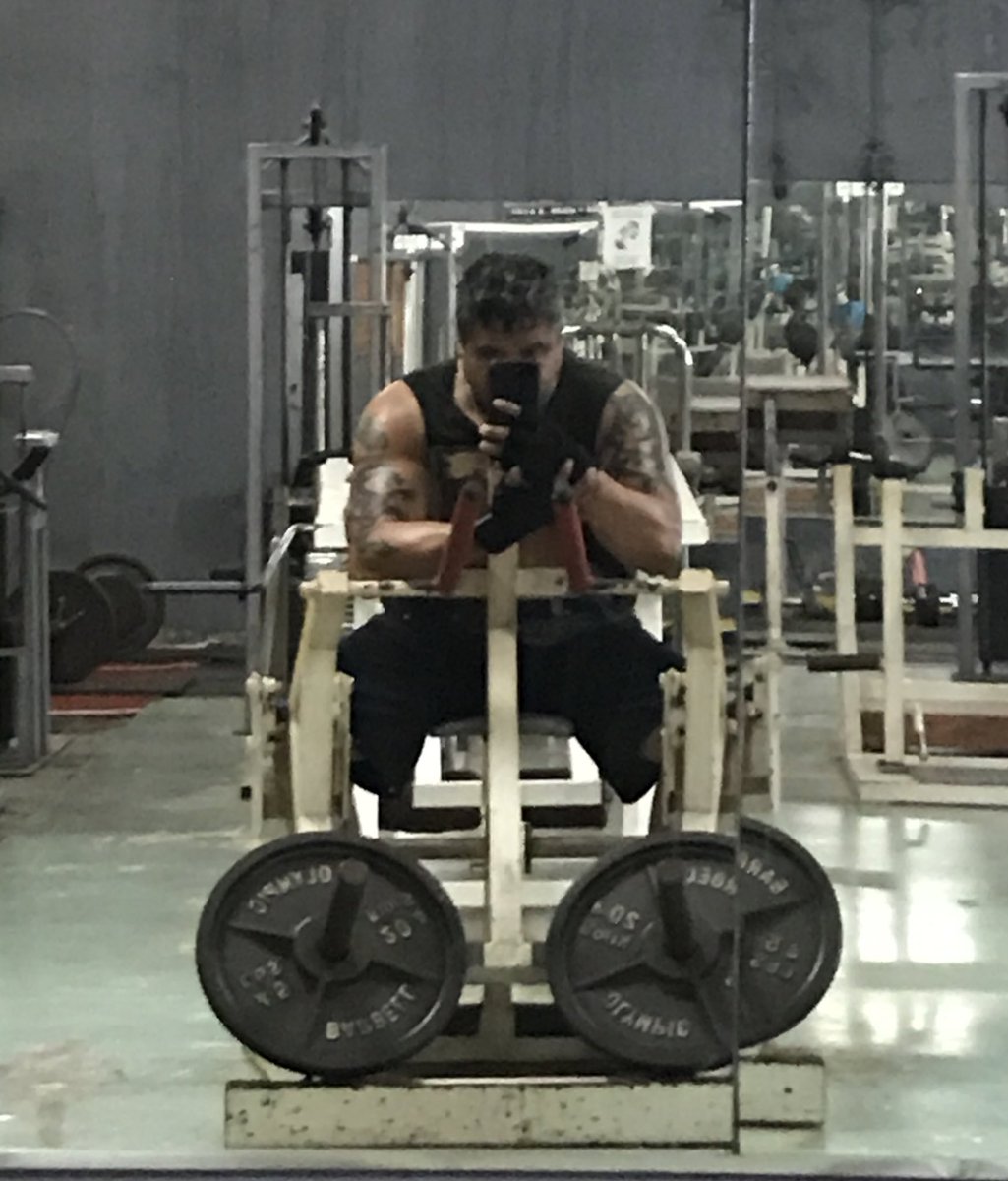 kensal1989's tweet photo. Good arm workout at Moe’s Muscle in Alice Texas... #workout #bodybuilding #beastmode #alicetexas #alicetx #moemuscle #muscle #muscles #workout #fit #getitdone #arms #armworkout #biceps https://t.co/ckpycGi9za