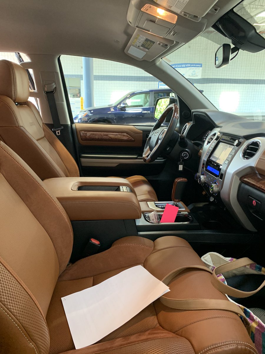 GalsWander's tweet image. Boots &amp;amp; #Toyota Pick up Trucks.  Now all I need is some #Sugarland #Whiskey to make this perfect. Off to Talladega! @Toyota @SugarlandsShine #Talladega #Nascar #WhereGalsWander @TalladegaSuperS