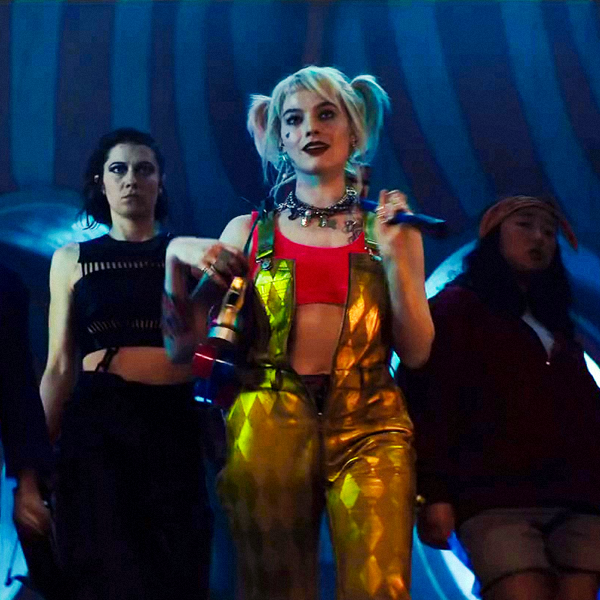 margotarchive's tweet photo. "I'm the one they should be scared of. Not you. Not Mr. J. Because I'm 𝐇𝐚𝐫𝐥𝐞𝐲 𝐅𝐫𝐞𝐚𝐤𝐢𝐧 𝐐𝐮𝐢𝐧𝐧!" 💋 https://t.co/1uKRTQJuRt