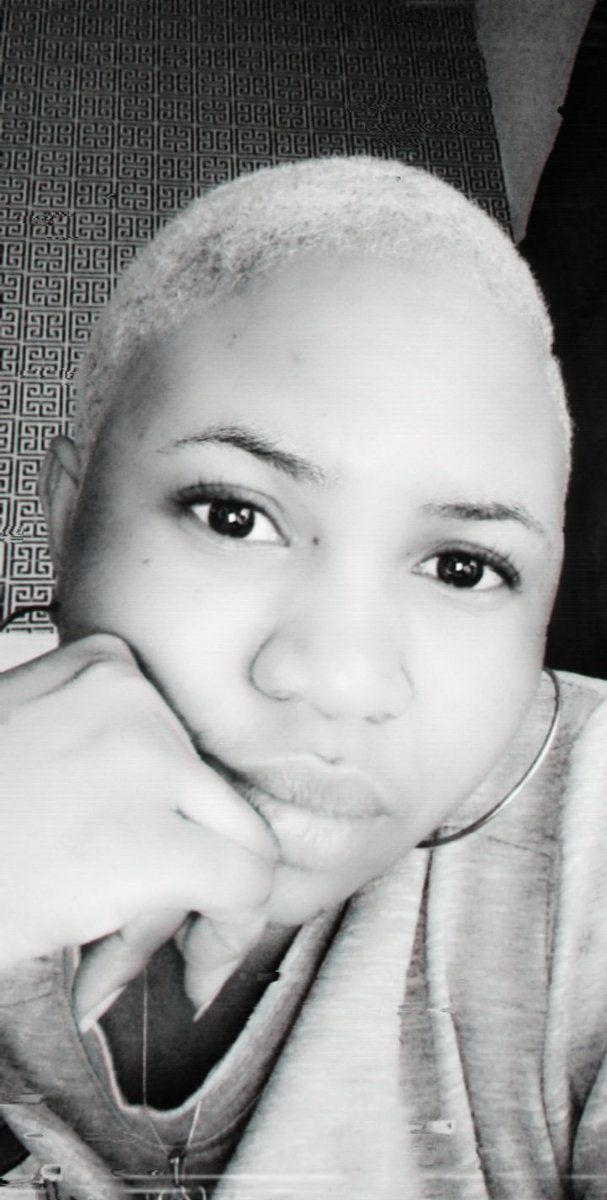 Alexenderjoy1's tweet photo. #AmberRose #blondie #fineeee
New and fresh . Let's see how it goes with this new look๐น https://t.co/K8W8zcEFve