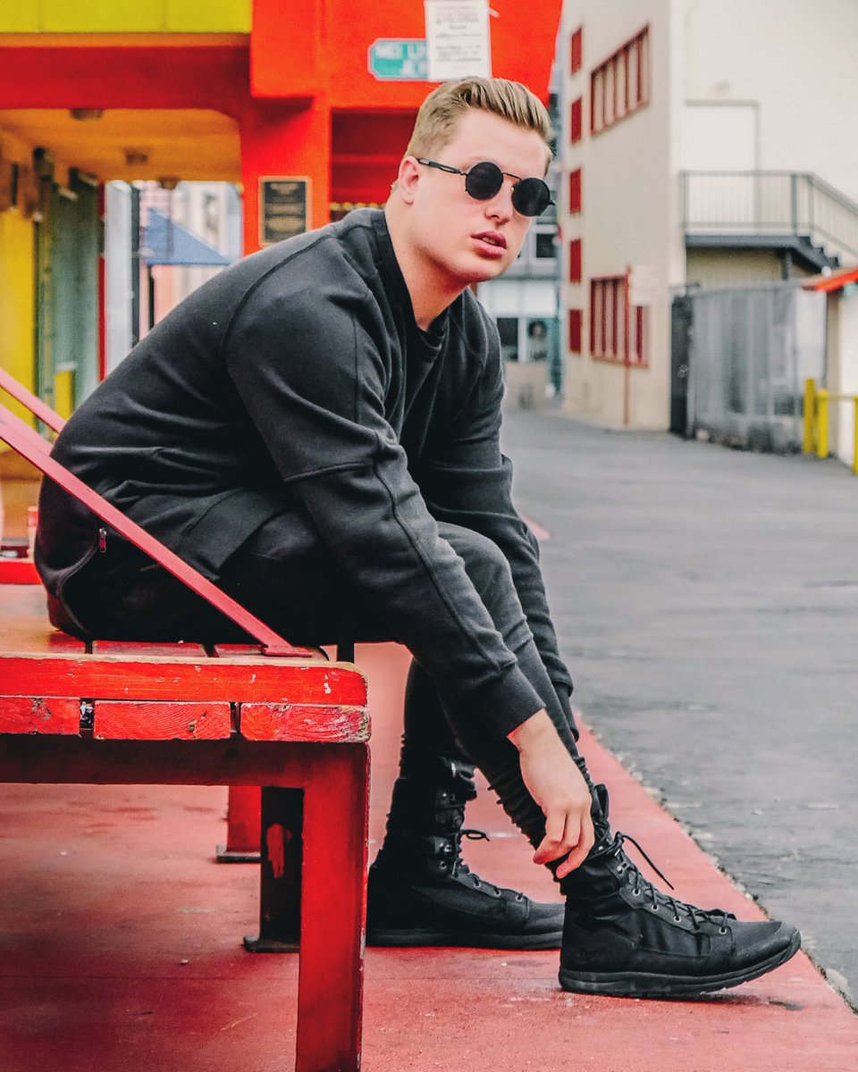 Amidymusic's tweet photo. Who is ready for some new music?
#amidy #sadboi #losangeles https://t.co/3KMlQXwaZO