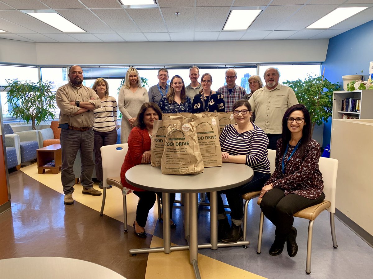 Park Development and friends contributing to @BonnieCrombie #onebagchallenge for @Food_Bank Wishing everyone a happy and blessed thanksgiving #thanksforgiving
