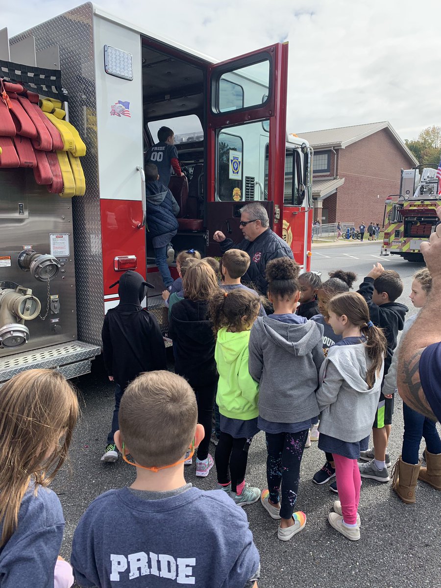 Lindsay Sutton tweet media