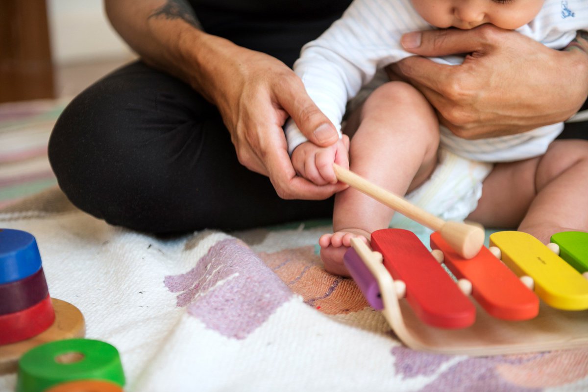 EastLALibrary's tweet photo. Thursdays at 10:30 am, join us for Baby Band Practice! Baby Band Practice focuses on promoting motor, emotional, and cognitive development through movement and music exploration.

For babies 6-18 months old and their caregivers. https://t.co/qf1KM77wUD