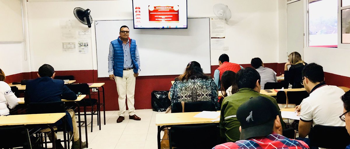 darendon07's tweet photo. Grata experiencia académica con futuros maestros! https://t.co/koFVohBDux