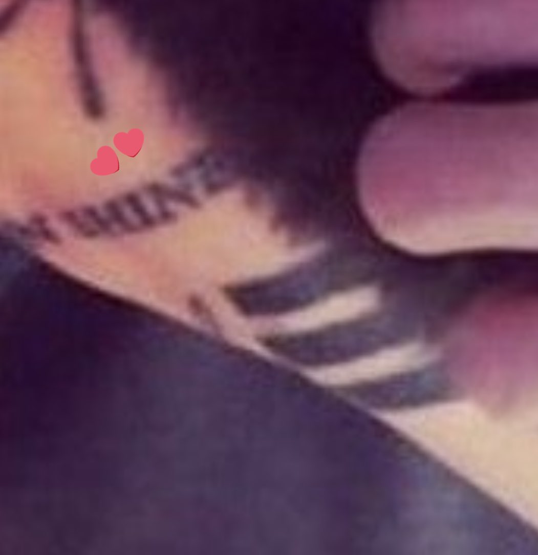 gguV_97's tweet photo. imma be delulu and say that Jungkook got a tattoo of the Mikrokosmos lyrics! 😳 if it’s fake don’t @ me lol
“SHINE, DREAM, SMILE”
@BTS_twt #JungkookonVACATION #JK #JKonVACATION #BTSinRiyadh https://t.co/DuObg8wcLB