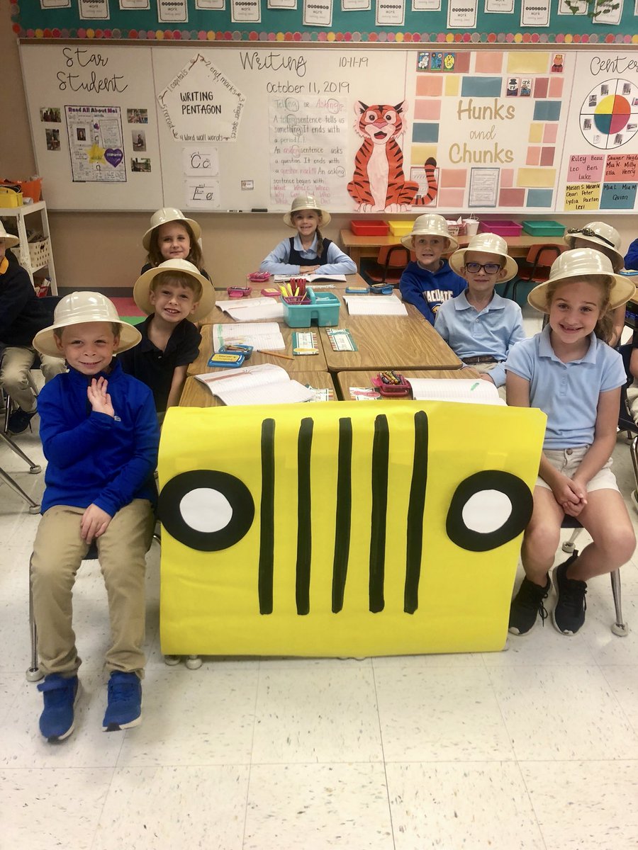 msdrury11's tweet photo. We gassed up the Jeeps and headed to Africa this morning! On the agenda was a virtual safari, animal and habitat activities, and jungle yoga. It was a wild time! #lovewhatIC https://t.co/Xj2ROhHvZZ