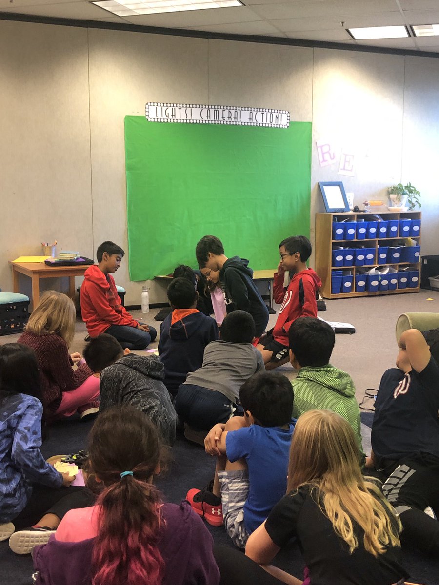 FeckoTech's tweet image. Discussion about the concept of change with collaboration.  Learning together is better!  #fcpsaap @PoplarTreeES