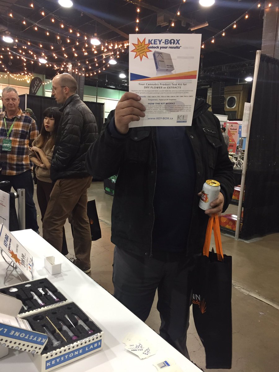 Keystone_Labs's tweet photo. Checking out some test results at booth 34. @hempfest_canada is electric👩🔬🥦🔬⚡️
#hempfest2019 #YYC #KeystoneLabs #cannabiscanada https://t.co/JWncS3OLdv