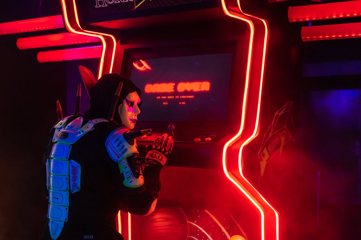 Hockeyman55's tweet photo. Game Over
@HorrorNightsORL
 
@UniversalORL
 #hhn29 #Anarchcade https://t.co/QxG9jGBNXR