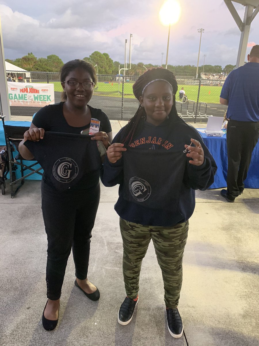 ESPNWestPalm's tweet photo. No need to worry, @GastBuilt has our fans covered when the bleachers are wet or when they break a sweat with these awesome towels 😍 Great time out at our Football Night in South Florida game with Royal Palm vs Dwyer 🏈 https://t.co/gjXvhxCr0K