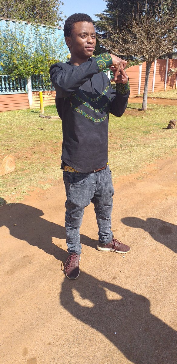 NovaTumelo's tweet photo. NOVA sh*t https://t.co/vnQhl9eBhu