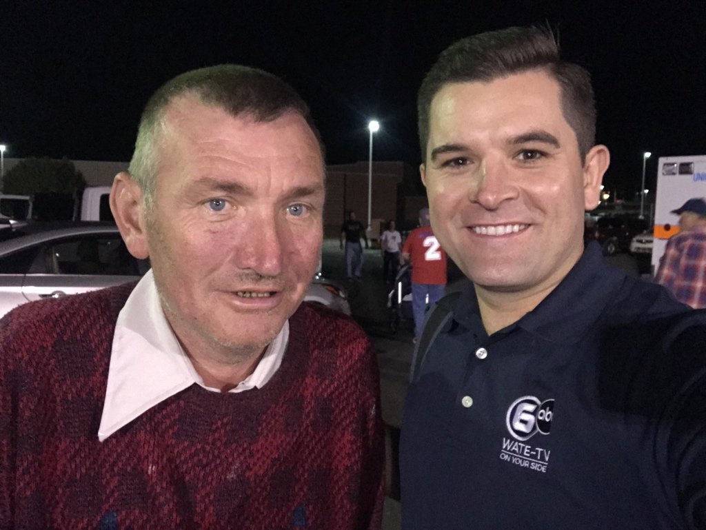 marshallhughes's tweet photo. I get phone calls from people all the time calling in scores, story ideas or just wanting to talk ball. This is one of my regulars. I’ve always known him as ‘Michael from Union County’ but had not met in person until tonight. Had to get the selfie. https://t.co/89ueeZJRTu