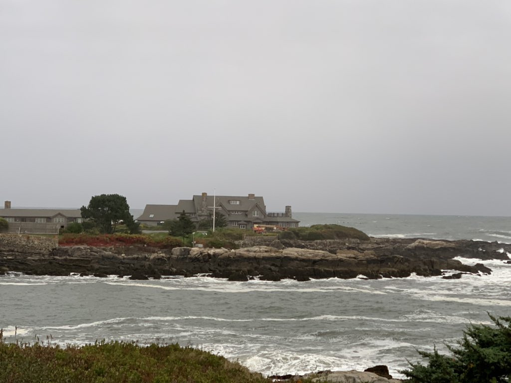 JeffreyNWright's tweet photo. Kennebunkport, ME part 3 #bushestate https://t.co/58oyZXndla