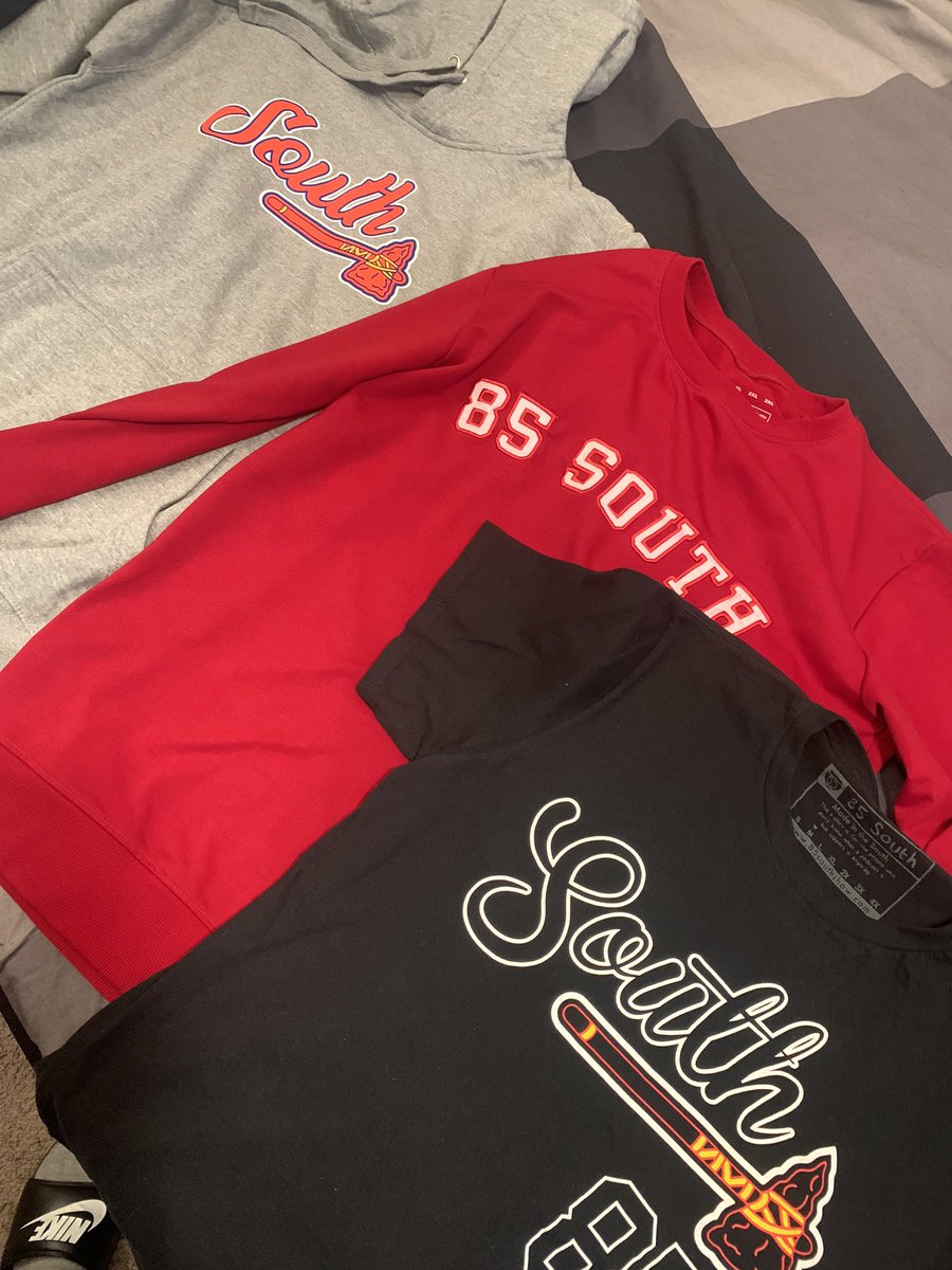 Negusgabriel's tweet photo. @85SouthShow @KarlousM @DCYOUNGFLY @chicoBean great product 💯 https://t.co/E03m7GsfQL