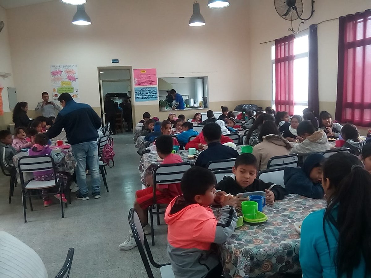 #EquipoAzul #CPPS #PASenLasEscuelas Servicio a la comunidad  a 139 Esc en la Provincia de Salta! <a href="/UrtubeyJM/">Juan Manuel Urtubey</a> <a href="/patriciapinasco/">Patricia Pinasco</a> <a href="/fguillesaavedra/">GUILLERMO SAAVEDRA</a> <a href="/AlancayDel/">CAROLINA ALANCAY</a> <a href="/rubem_dario29/">ruben dario flores</a> <a href="/DanielMeril/">Alberto Daniel Meriles</a> <a href="/SilvinaGonza1ez/">Silvina González</a> <a href="/Carolin76748978/">Carolina Arnedo</a> <a href="/natali_ataide/">Natali Sutara Ataide 🙏</a> <a href="/zcarmensoledad/">Zúñiga Carmen</a>