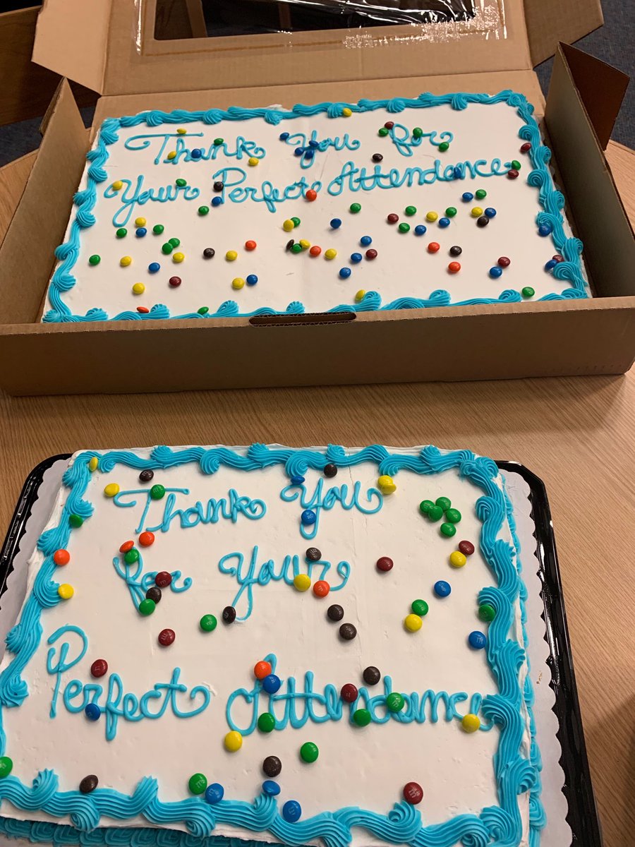 jenkscsis's tweet photo. Celebrating 1st 6weeks perfect attendance students!! All 393 of them got cake and punch and some lessons on reception etiquette. #ourWHY #CSI1920 #ALLINALLOURS https://t.co/HzMYkU1nej