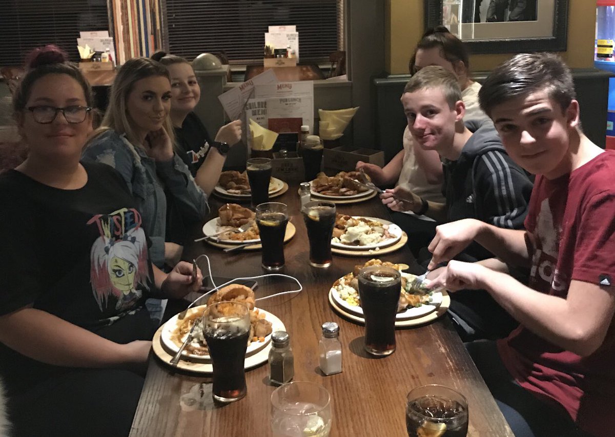 NHYPCIC's tweet photo. Peer Volunteering at both our centres allows young people to develop themselves and support others while having fun #learnthroughactivities #getsocialwithus https://t.co/9sGgmTFT9C