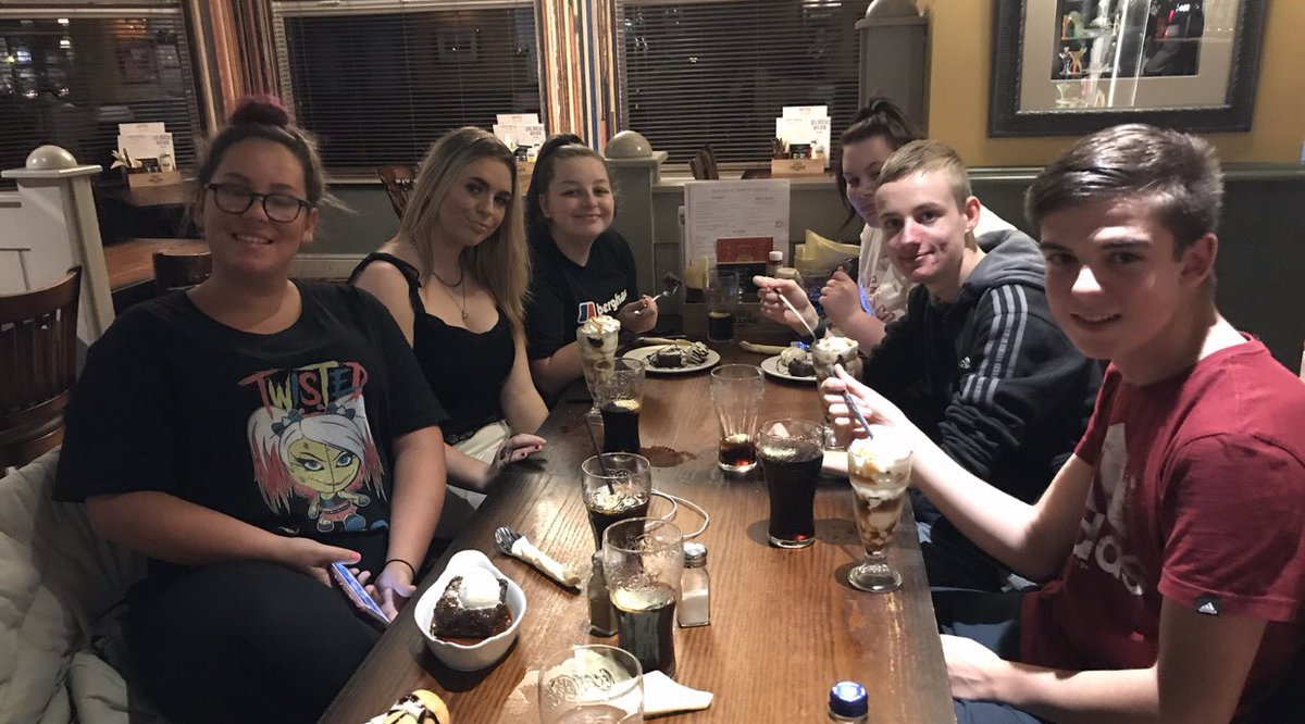 NHYPCIC's tweet photo. Peer Volunteering at both our centres allows young people to develop themselves and support others while having fun #learnthroughactivities #getsocialwithus https://t.co/9sGgmTFT9C