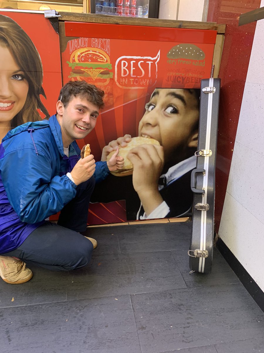 Daisy Waterstone Daisywaterstone Twitter