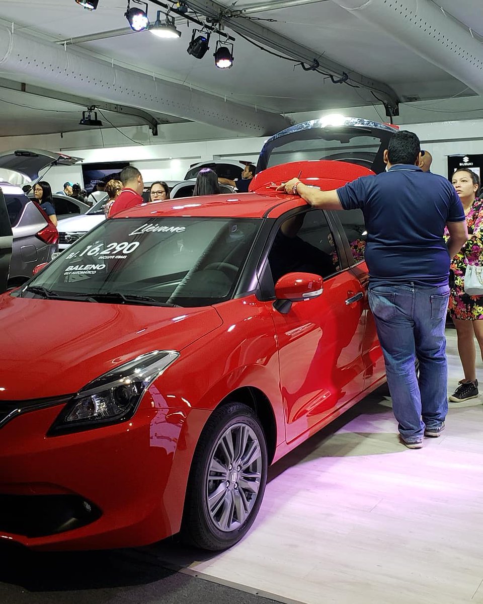 SuzukiPanama's tweet photo. Ven a nuestra carpa climatizada en el @panamamotorshow 🎉➡️ Suzuki te regala un bono de $300 dólares para que lo uses como parte de tu abono, en accesorios, cobertura Suzuki Plus o hasta para sacar tu placa ➡️ Tú decides 🎉 #Ofertas #SuzukiPanama #PMS19 #VoyPorMiSuzuki https://t.co/AAjLT1pQPR