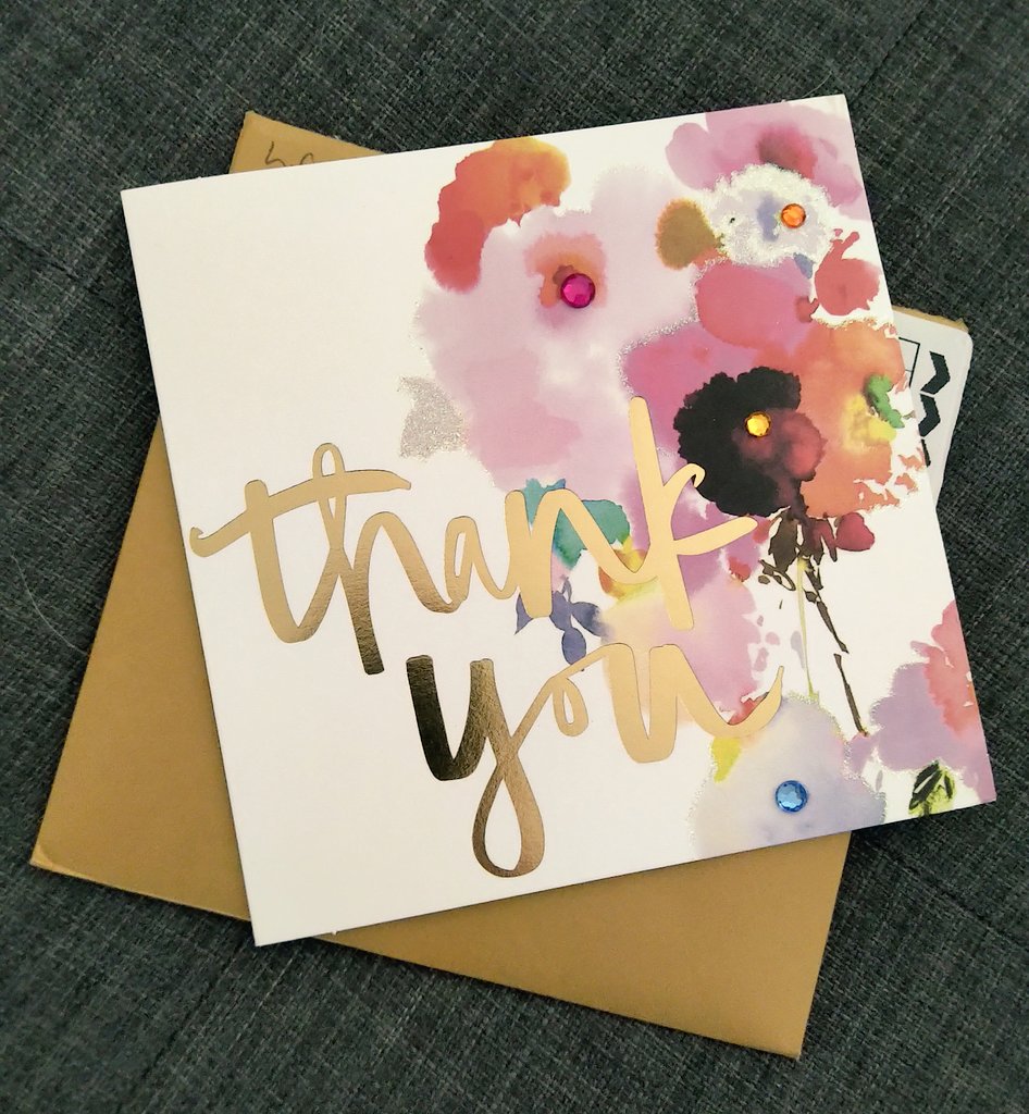 jesswroblewski's tweet photo. As we head into #ThanksgivingWeekend, I am grateful for six amazing fundraising colleagues who made volunteering with the  @afptoronto #AFPSDS committee a privilege and joy. Thank YOU! @CharitableLaura @SlammBarr @MrScottJeffries @JuliaRo89 @taylonen Shannon LaHay https://t.co/x3TlXnAtnj