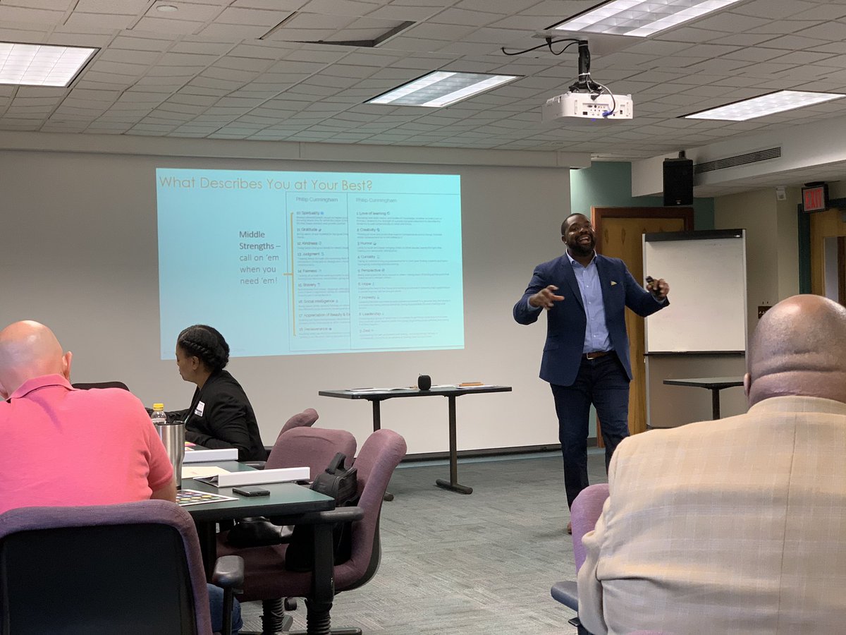 JRMPhilly's tweet photo. Kicked off our 4th nonprofit cohort this morning for the Strong Cincy Institute.  Excited to partner with amazing folks @LifeatTCH, @cincyhhc, and @EasterSealsGC to activate strengths and transform org culture! @MayersonAcademy https://t.co/oIl9N3smx7