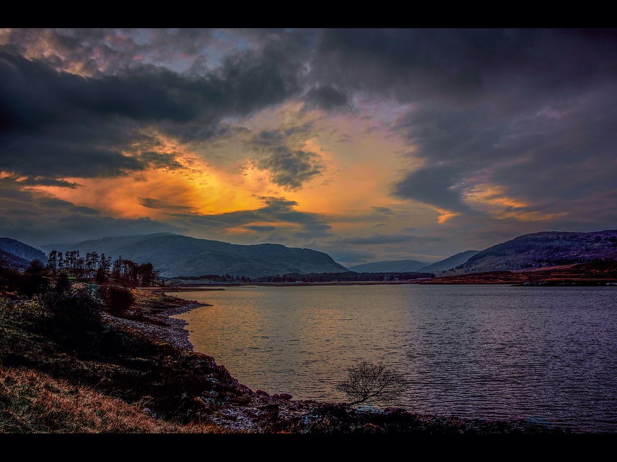 Our Landscape comp. as been and gone. John Riley was the judge, and very well he did it too. R Kenniston did exceptionally well getting 4 sets 
of full marks inc the 2 winners. These were the Commando Memorial(dpi) &amp; Highland Dusk(print). Well done Roy.