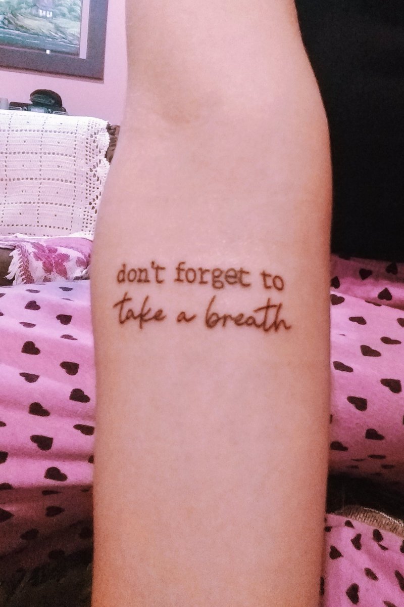 bsideurstorm's tweet photo. fiz uma tatuagem dos Jonas Brothers gente https://t.co/kfSS6VdnJy