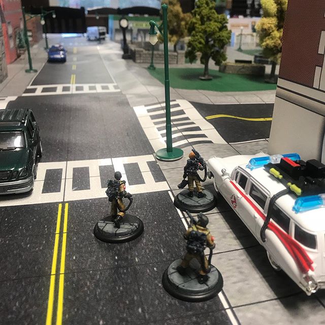 CLEGhostbusters's tweet photo. We are standing watch over the city, waiting to protect it from harm. Join us tonight maltedmeeple in the fight against ghosts, goblins and Slimer. #ghostbusters #slimer #gamenight #bustinghosts https://t.co/7gY9KBosvH
