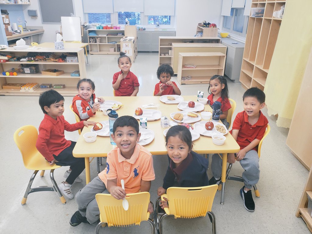 The students of PS398Q Lead, Empower, Achieve, Respect, and Nurture. By representing red, our students are showing that they are leaders of their learning #weallLEARN @30Q398 <a href="/nycdistrict30/">District 30</a>