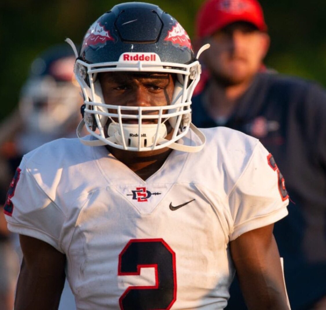 Congratulations to South-Doyle’s <a href="/elijahyoung52/">Elijah Young🥷🏾🖤</a> for being selected as a gatorade player of the year finalist.