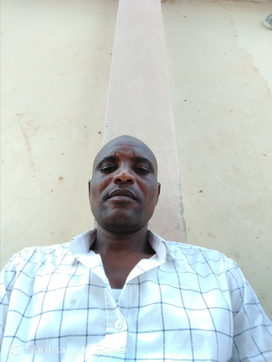TujjaSarki's tweet photo. @BbuuZee @QueenOfArewa https://t.co/L0x7LFXZ3E