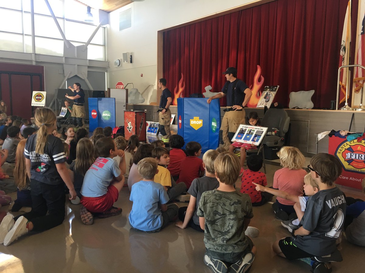 LexWildcatsLG's tweet photo. So perfect to have the fire safety assembly presented on the same day as the planned power outage! #wearelgusd #weareLex #weareTeamlex #lexLifeLab #learnerprofile https://t.co/SJ9Y8U6cvi