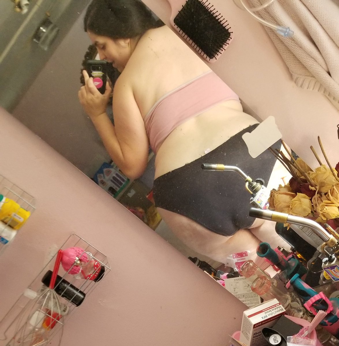 MaryBatOfficial's tweet photo. Thinking about coming out of retirement 💘 https://t.co/jUhSIZVZVv