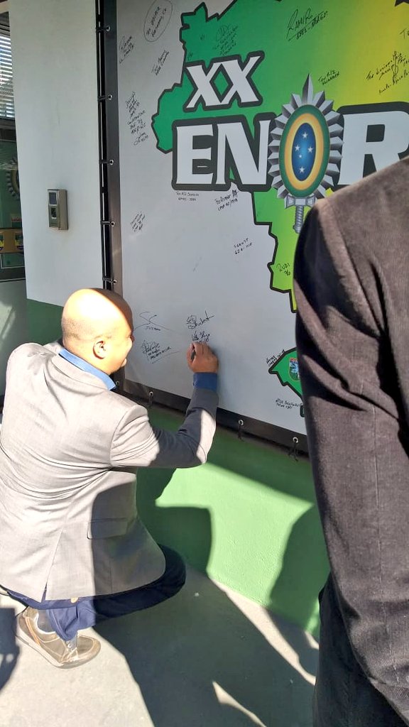 CNORBRASIL's tweet photo. Deputados Federais @MajorVitorHugo e @dep_cel_armando visitam a AORE/Joinville, no #62BI. Presenças confirmadas no #ENOREX 2019 Goiânia, 19-22 Out, junto com o Dep @GeneralGirao, Min GSI @gen_heleno, Sect Ass Especiais Gen Sta Rosa, e o Exmo Sr Pres República @jairbolsonaro 🇧🇷🇧🇷 https://t.co/VLRH6UtO4z