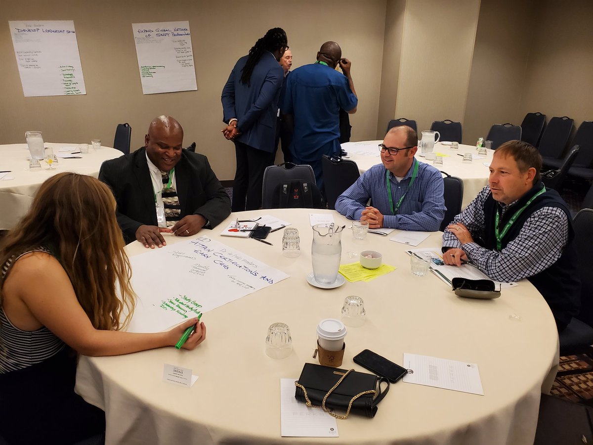DukeDerdock's tweet photo. Final sessions for the day!
Richard Olawoyin presenting - Delivering Member Value Through Virtual Communities
#ASSP #LightningSessions #ASSPCentralFloridaChapter #ASSPRegionIV
#Chicago #ASSPLeadershipConference https://t.co/gLslEAzhJc