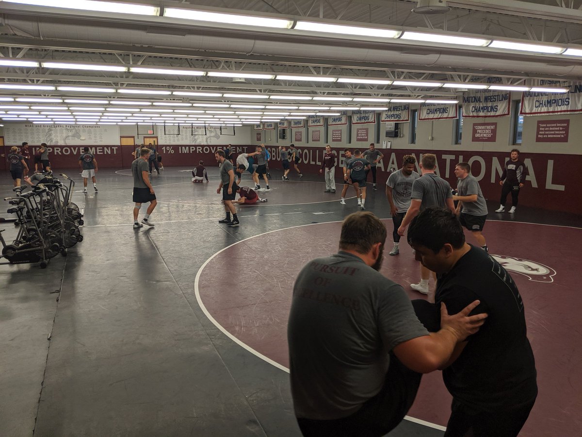 AugsburgAuggies's tweet photo. The champs are back at it! Augsburg men's wrestling is back in the room, ready to defend it's 2019 NCAA D-III national title and take aim at championship No. 14! #d3wrestle #AuggiePride https://t.co/rswlJPHeAz