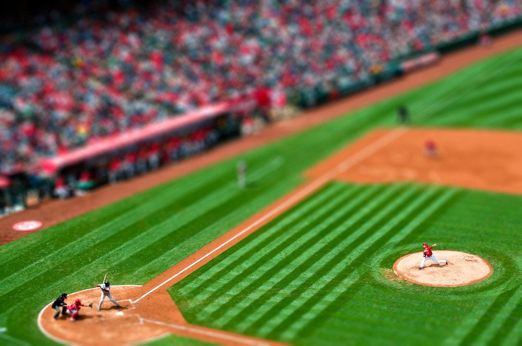 When we launched our #socent, I had to relearn everything I knew about how to deliver a presentation. I had to learn how to pitch. 

Over time, I figured out a few tricks that helped me improve.

Here's a new post that rounds up my top lessons learned:

stevemoilanen.com/blog/compellin…