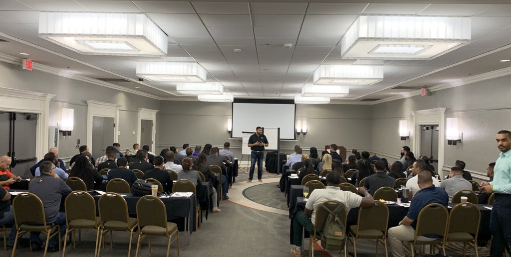 EddiePryor7's tweet photo. AMAZING #CASHWorkshop in South Florida with @Samir_fl !! Thank you for dropping knowledge and supporting the Mon$tar$ today!
RENT IS DUE EVERYDAY!! 🔥🔥 https://t.co/U5L4TlZaV8