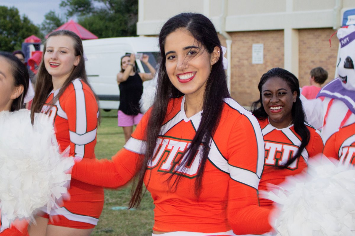 UTDallasSpirit's tweet photo. Our @utdallascheer team and @official_temoc had a blast yesterday performing at the Safety Fair for Albridge Elementary! 🧡
Here’s a few photos of them all having fun. 📸 #UTDSpirit #UTDCheer https://t.co/8GSNAbgxWy