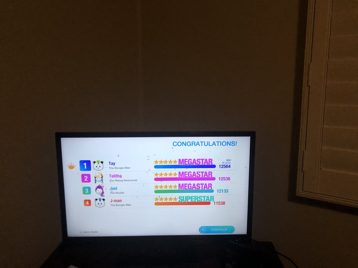 JaelT5's tweet photo. Wedding week has resulted in a lot of Just Dance... uni ball dance off anyone? #acuedu_p #comm140 https://t.co/2WQdloDkAa