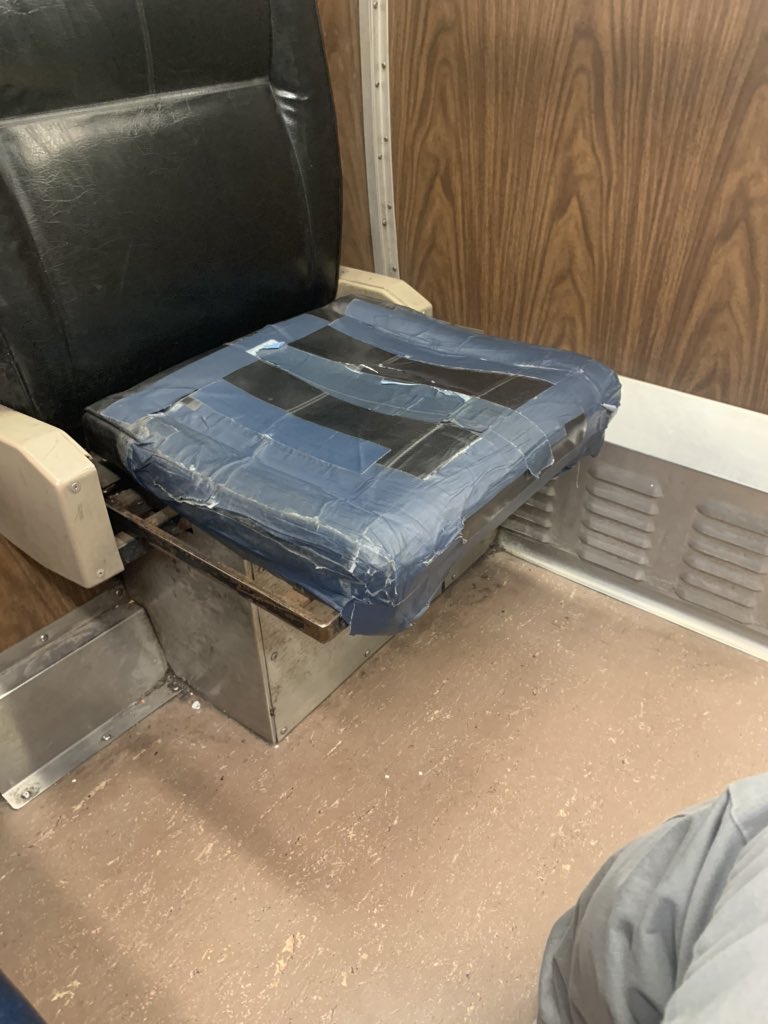 jasonmaya822's tweet photo. For only a few hundred bucks a month you can sit on a piece of shit chair like this on the @LIRR https://t.co/j9o7dkiAul