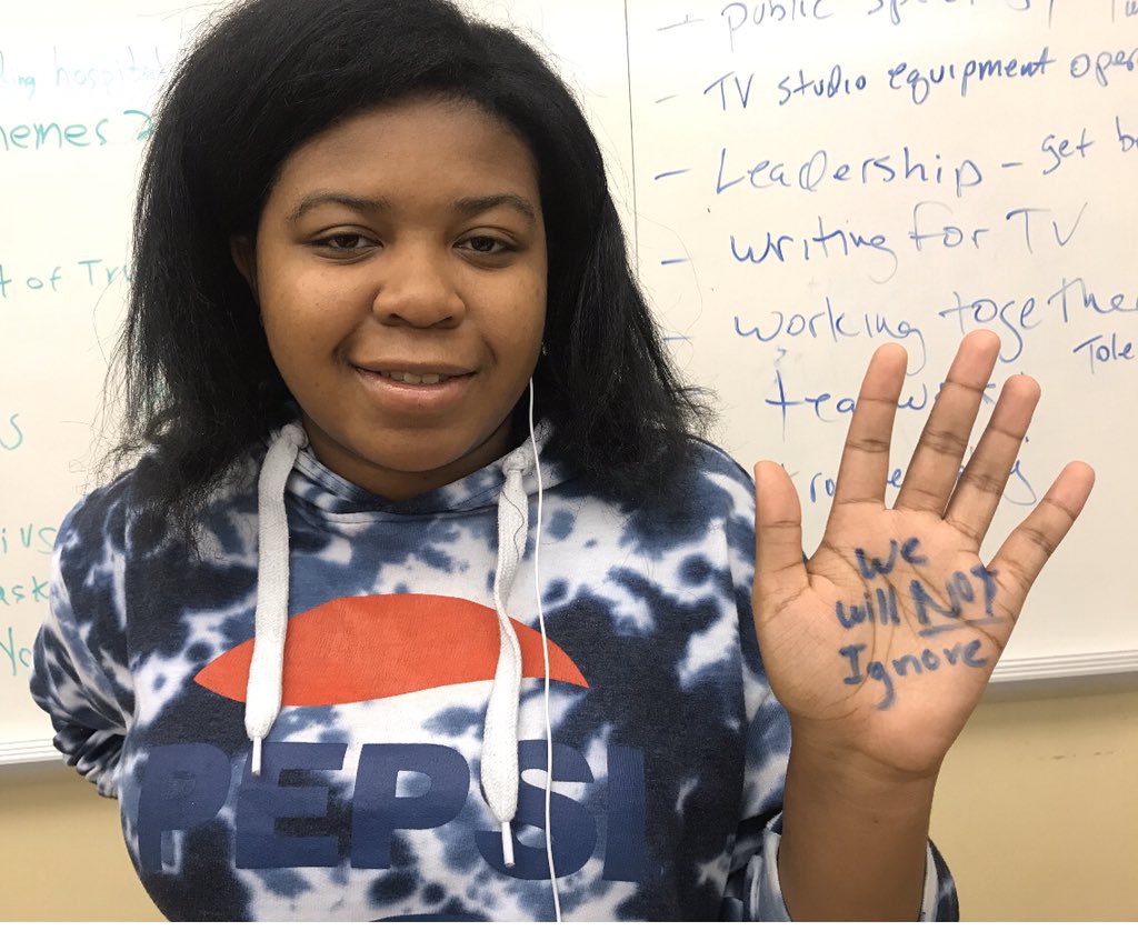 MFOLNJ's tweet photo. #WeWillNotIgnore the lasting impacts gun violence has on mental heath. https://t.co/rfJwGxWFfl
