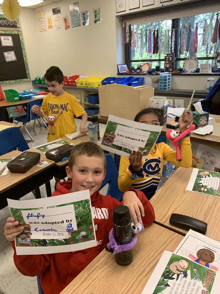 heip72's tweet photo. Adopting our pets!  #readingpets, @heip72 @BmeCmsd @MrsJReda https://t.co/9qAz3HGVXe