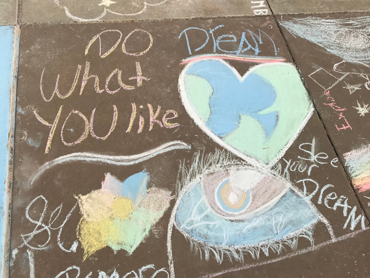 VAPAcoordinator's tweet photo. E.M. Downer Elementary had its 5th annual Chalk Art Festival. Students came out to fill the concrete "canvas" focusing on,"Dream, Explore, and Discover"@wccusd @SarahBreed1 @EMDownerElem https://t.co/lWTVKxN4VU