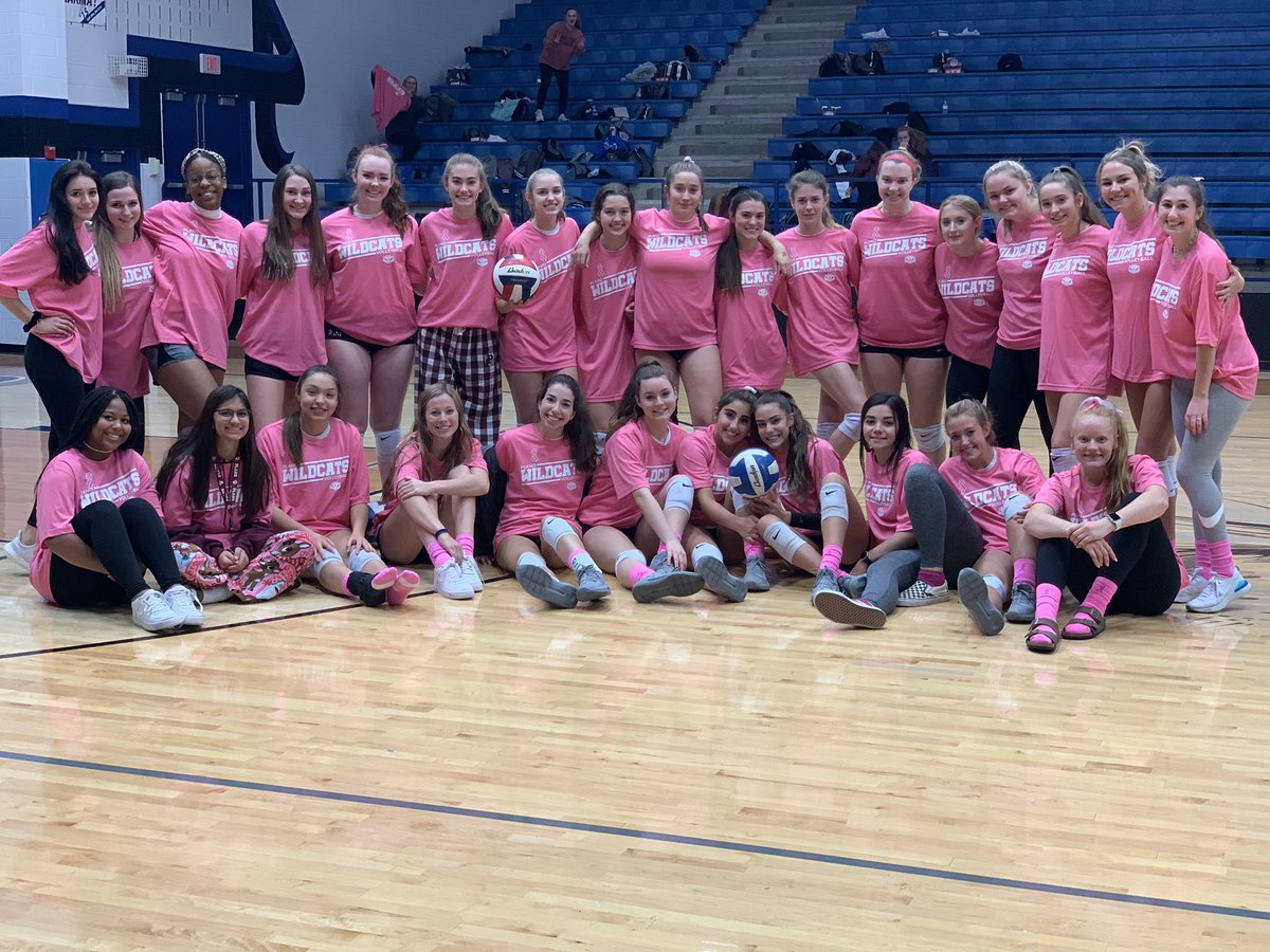 coachkelley25's tweet photo. @planovball is pink out ready to take on West tonight! https://t.co/gs5yBzK00B