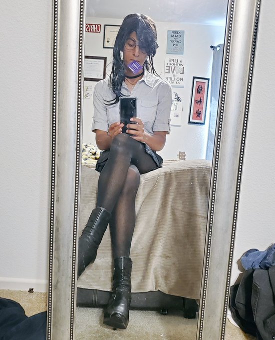 "Aren't you forgetting something? I didn't change your grade for free, honey." https://t.co/TklGEgNT<a href="/tag/newprofilepic"class="tags"><span>#newprofilepic</span></a>